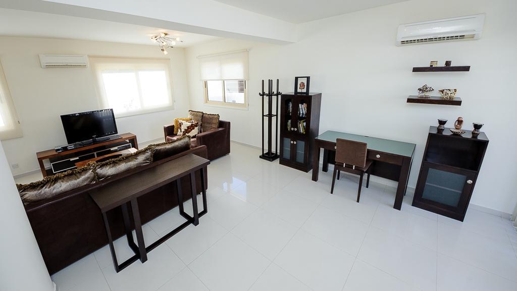 Pernera Holiday Villa 015 프로타라스 외부 사진